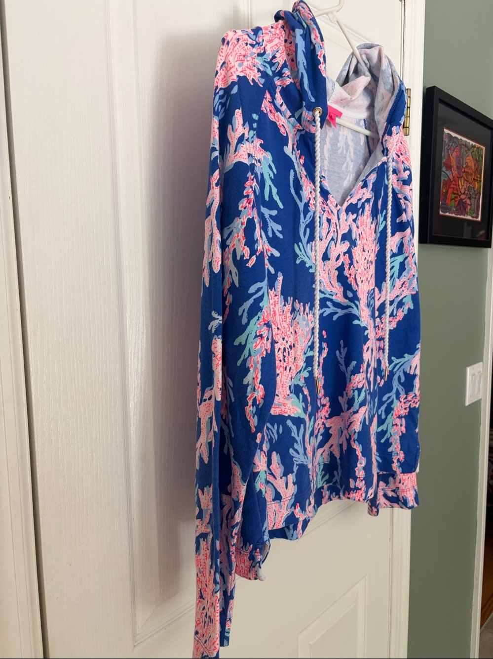 Lilly Pulitzer Hoodie in “ Swim On Over Borealis Blue” size Women’s XL - Picture 6 of 10